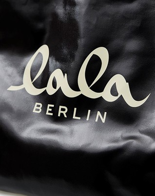 Thea Tote East West Tote Taske - Black